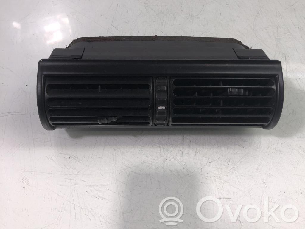 BMW 3 E36 Dysze / Kratki środkowego nawiewu deski rozdzielczej 