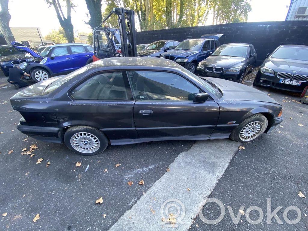 BMW 3 E36 Priekinės durys 