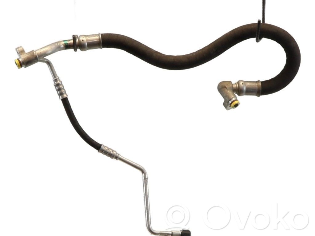BMW 3 E90 E91 Conductă/furtun aer condiționat (A/C) 