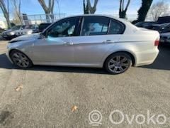 BMW 3 E90 E91 Apakšspārns 