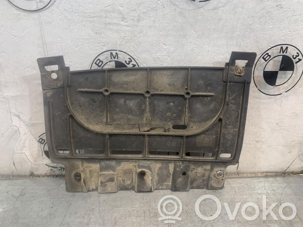 Engine splash shield/under tray   51127128248
