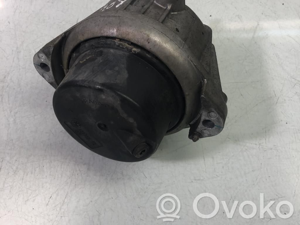 Engine mount bracket   22116773247
