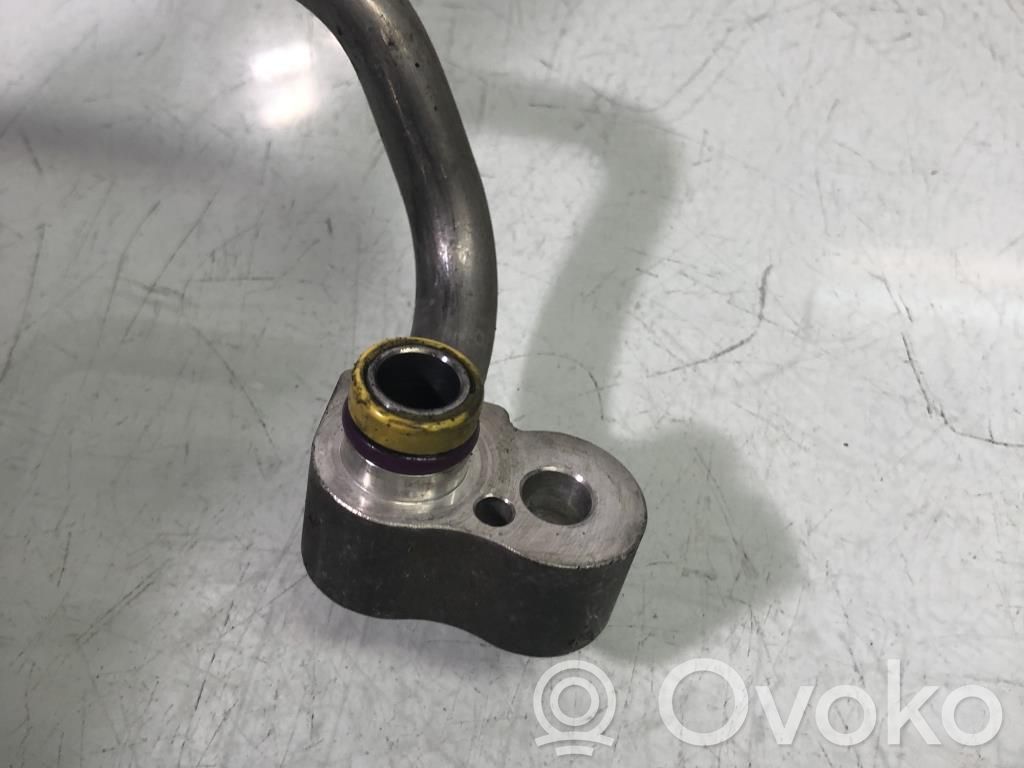 BMW 3 E92 E93 Ilmastointilaitteen putki (A/C) 