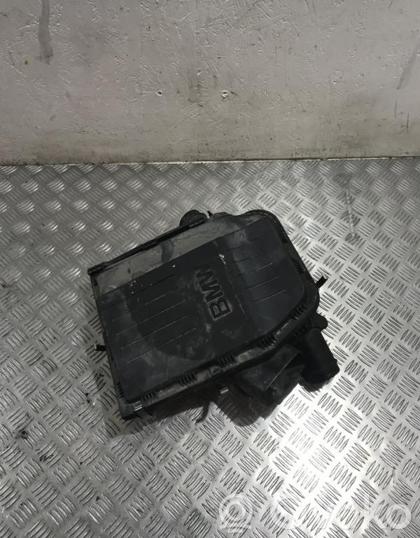 BMW 3 E92 E93 Luftfilterkasten 