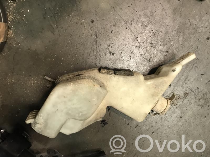 BMW 5 E34 Logu šķidruma tvertne 