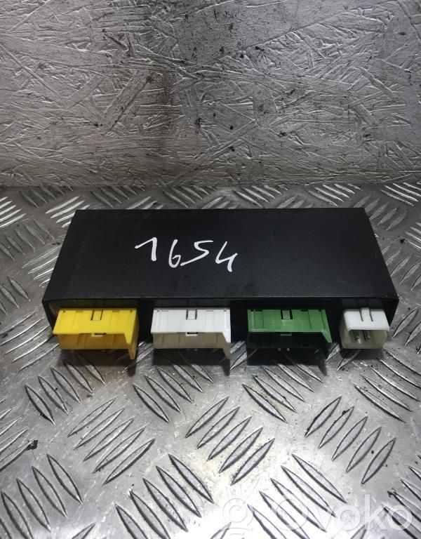 Engine control unit/module   61358368571