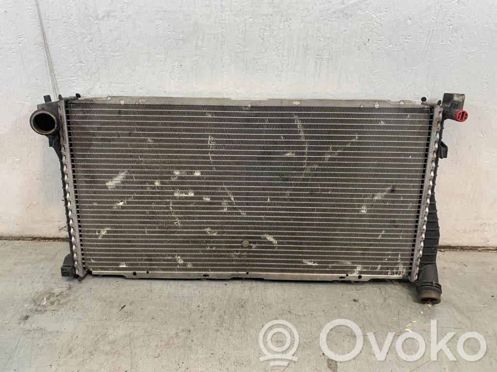 BMW 5 E39 Coolant radiator 