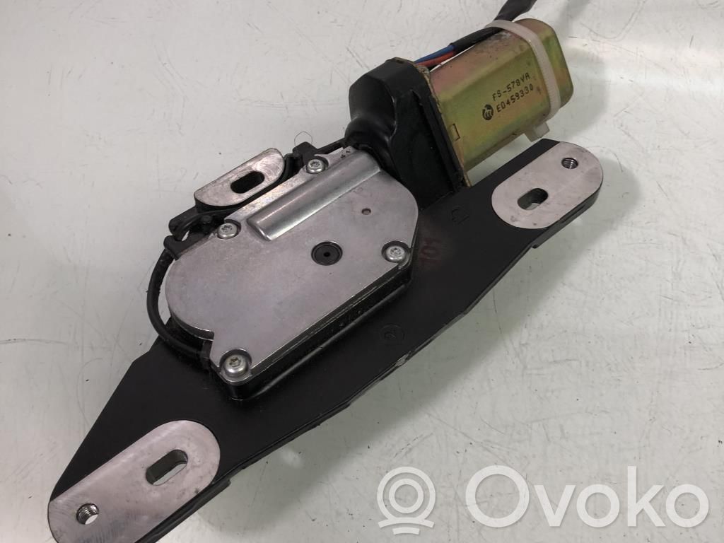 BMW 5 E39 Tailgate/trunk/boot lock/catch/latch 