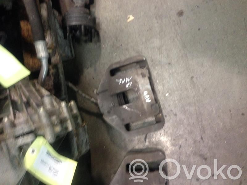 Caliper de freno delantero
