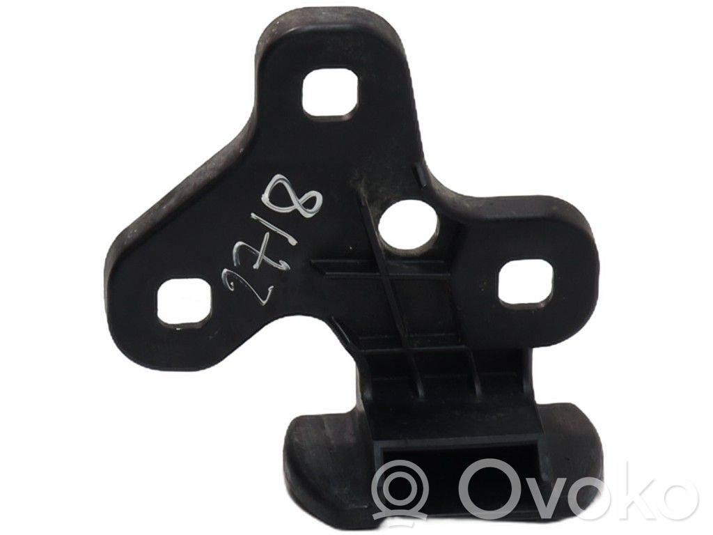 BMW 7 E38 Front bumper mounting bracket 