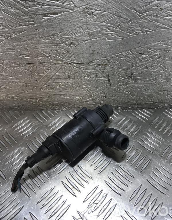 Pompe de circulation d'eau   64116922699