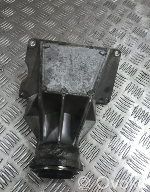 Engine mount bracket   31507575060