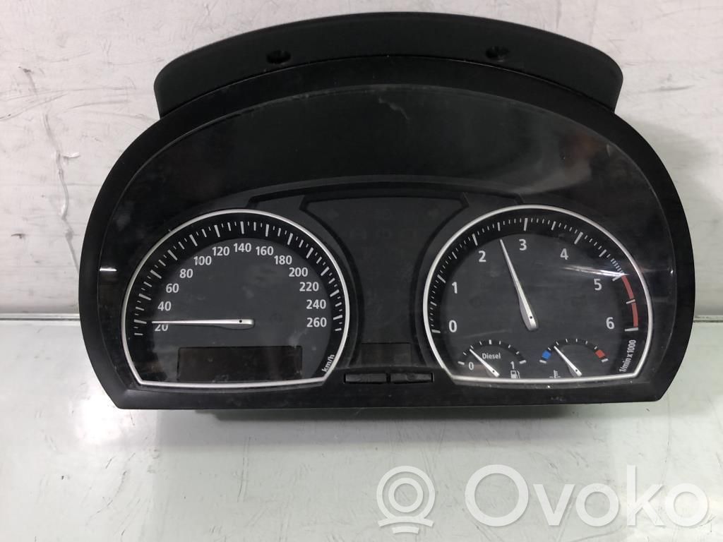 BMW X3 E83 Spidometrs (instrumentu panelī) 