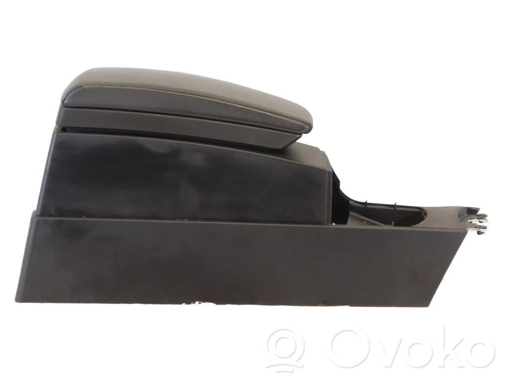 BMW X3 E83 Center console 