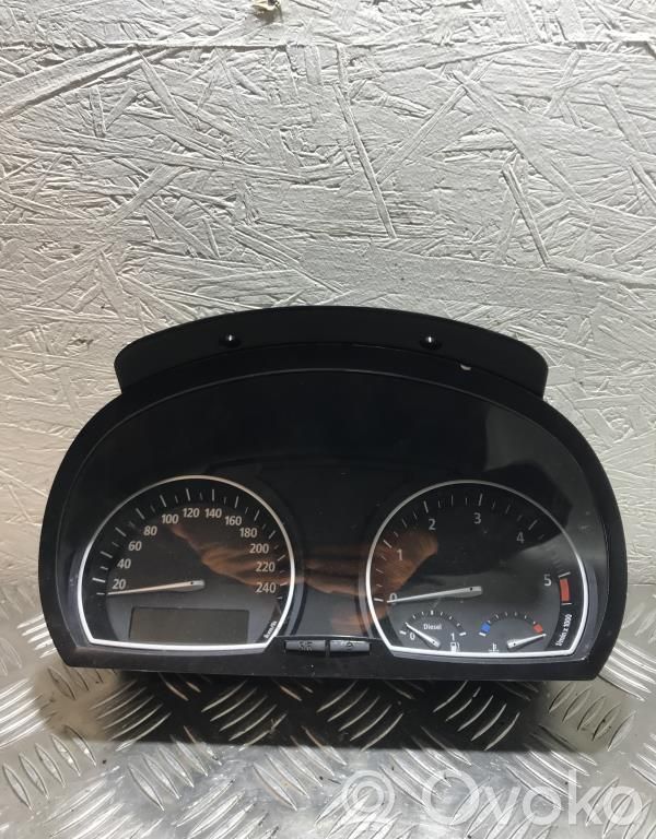 BMW X3 E83 Speedometer (instrument cluster) 