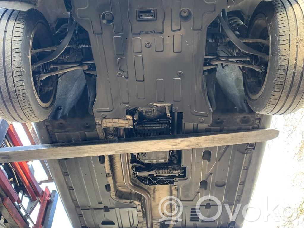 BMW X3 F25 Zwrotnica koła przedniego 