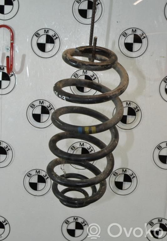BMW X6 E71 Rear coil spring 