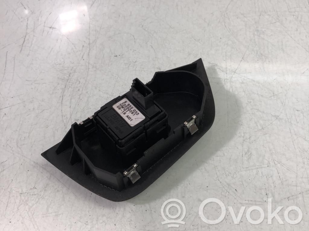 BMW Z4 E85 E86 Electric window control switch 