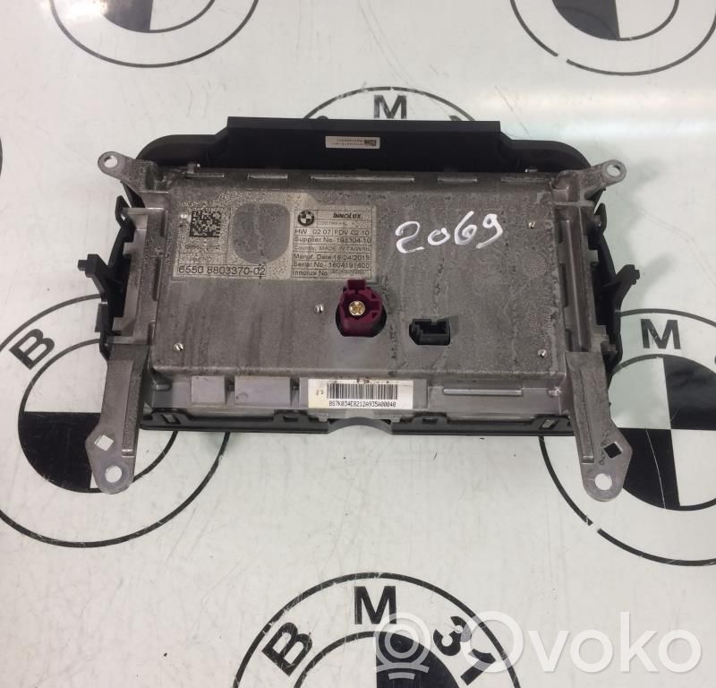 Mini Cooper Countryman F60 Monitor / wyświetlacz / ekran 