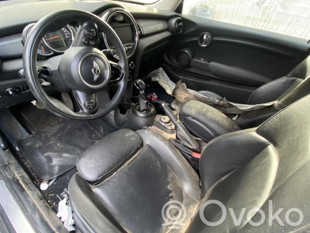 Mini One - Cooper F56 F55 Volante 