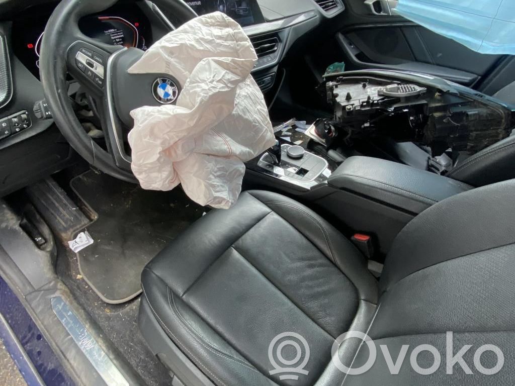 BMW 1 F40 Ohjauspyörä 