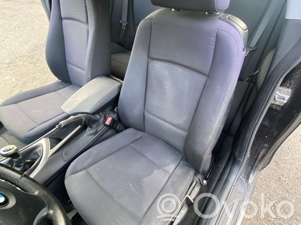 BMW 1 E81 E87 Front seatbelt 