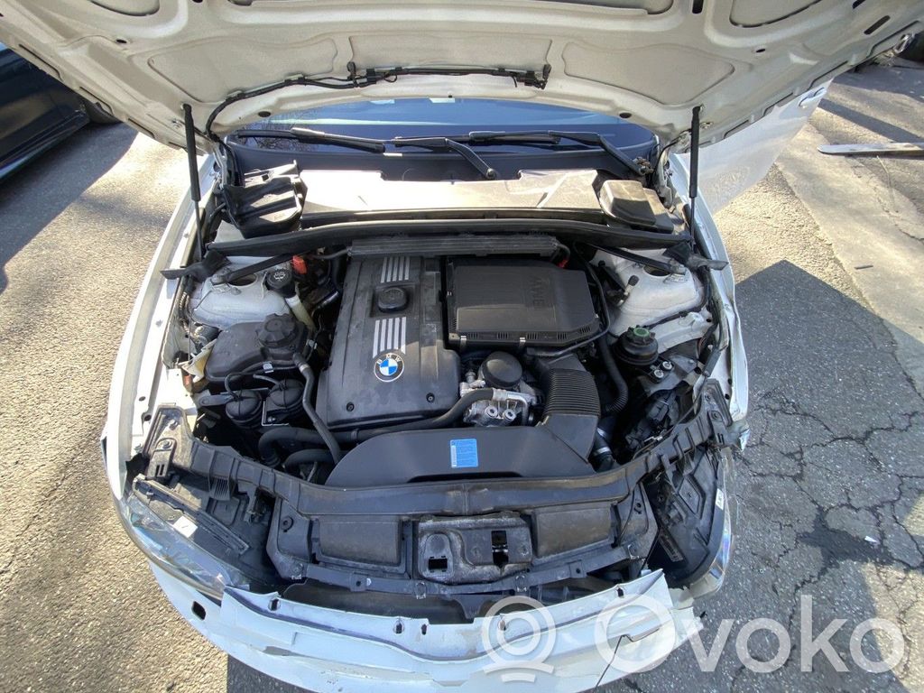 BMW 1 E82 E88 Polttoainesuutin 