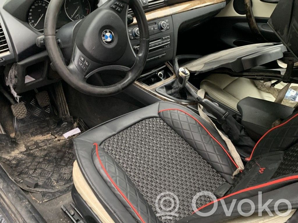BMW 1 E82 E88 Dashboard 