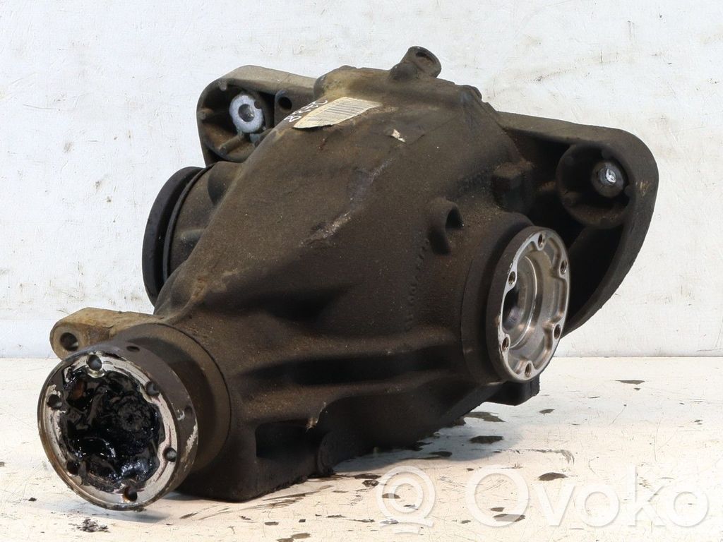 BMW 5 E39 Galinis reduktorius 