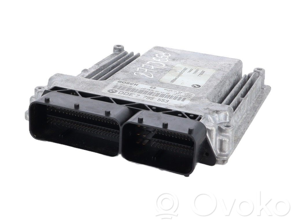 Unidad de control/módulo del motor   13617811898