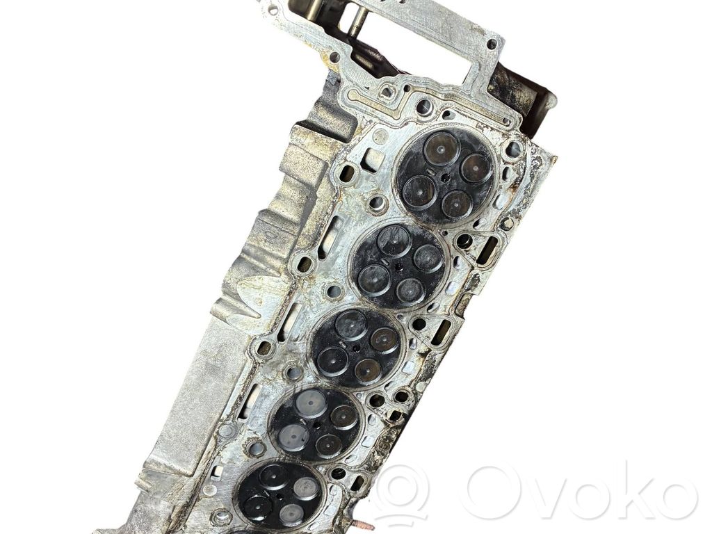 BMW X5 E70 Engine head 