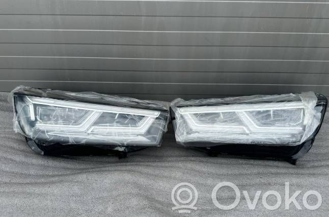 Audi Q5 SQ5 8R Lampy przednie / Komplet 