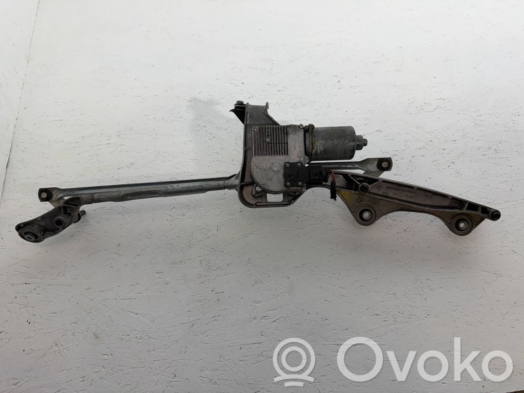 Mercedes-Benz S W222 Valytuvų varikliukas 