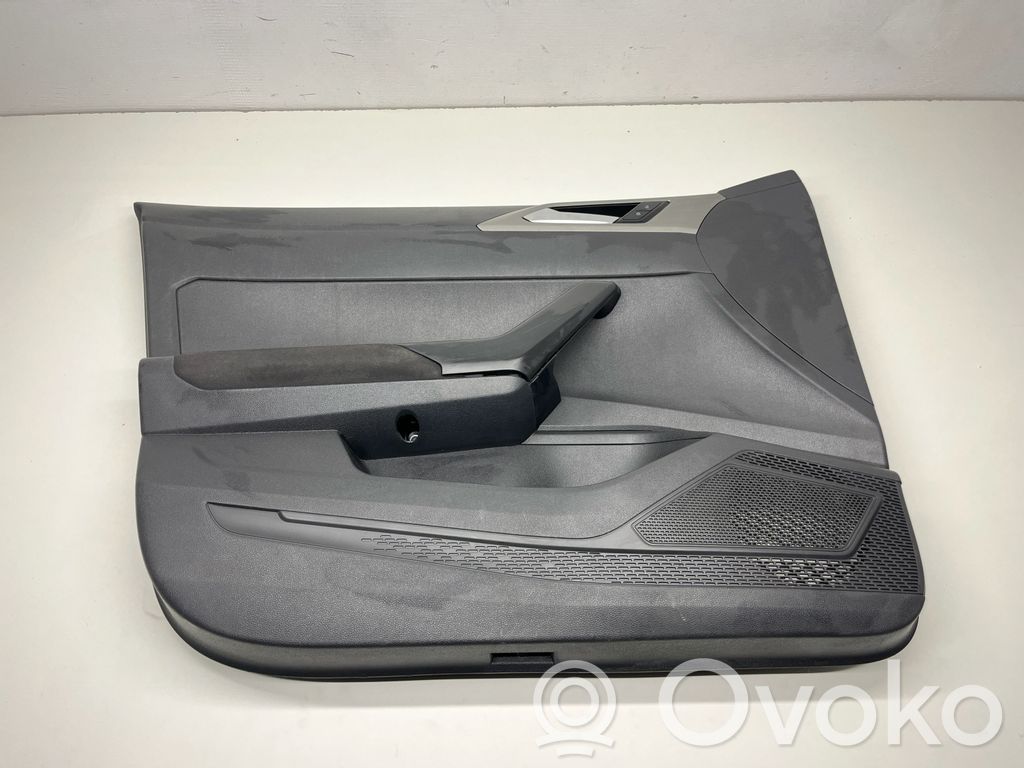Volkswagen Polo VI Boczki / Poszycie drzwi przednich 