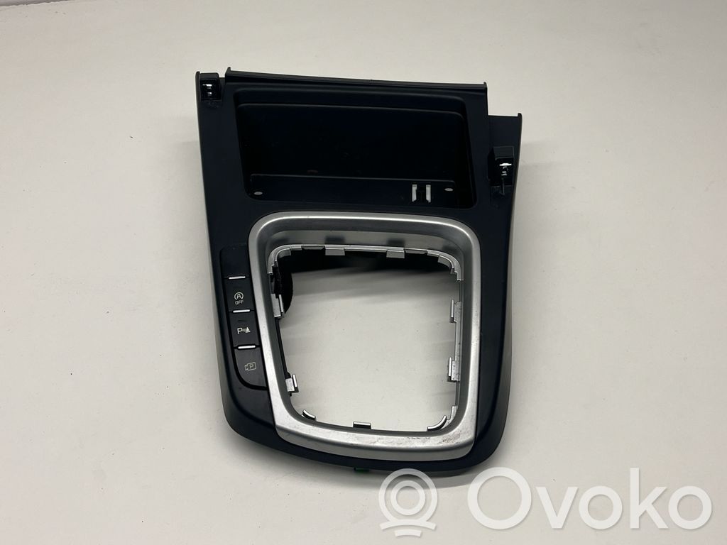 KIA Ceed Gear shifter surround trim plastic 