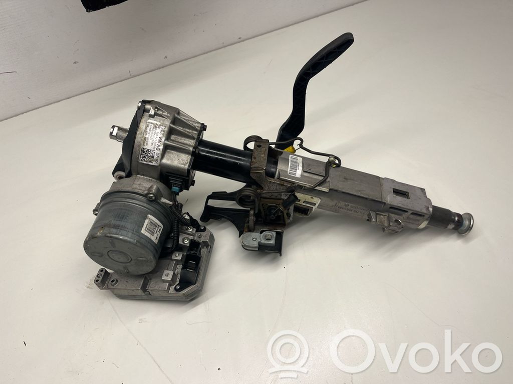 Volkswagen Polo VI Ohjauspyörän akseli 