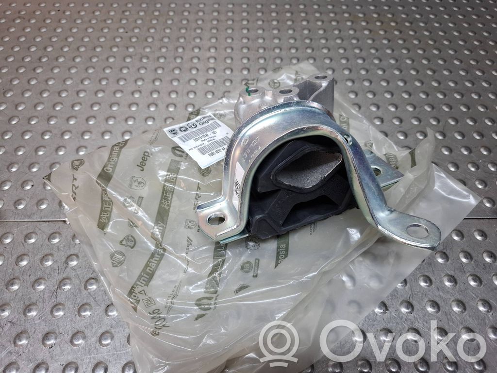 Fiat Panda III Engine mount bracket 
