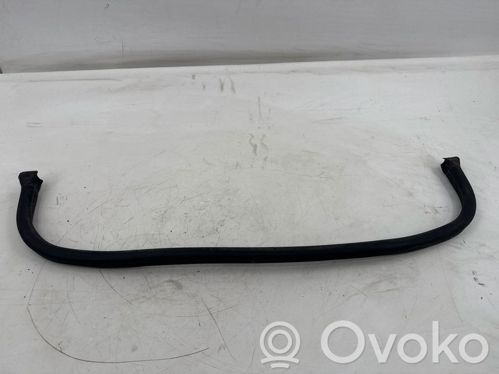 BMW 3 E46 Engine compartment rubber 