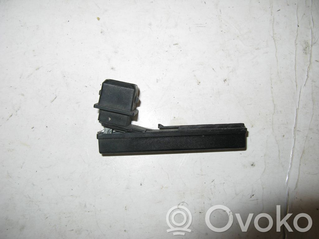 Sensor   893611377A