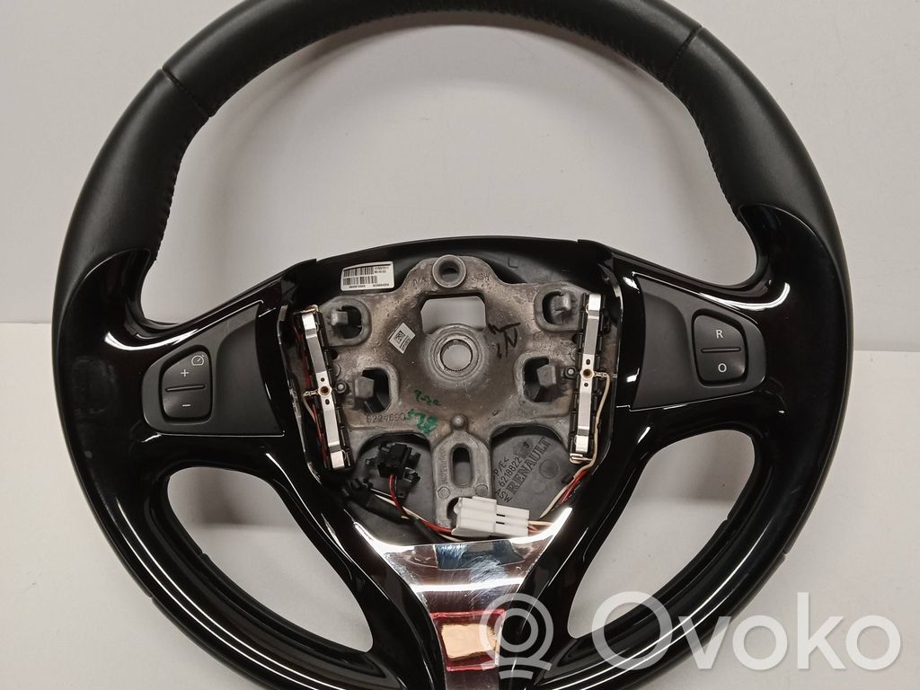 Renault Captur Stūre 