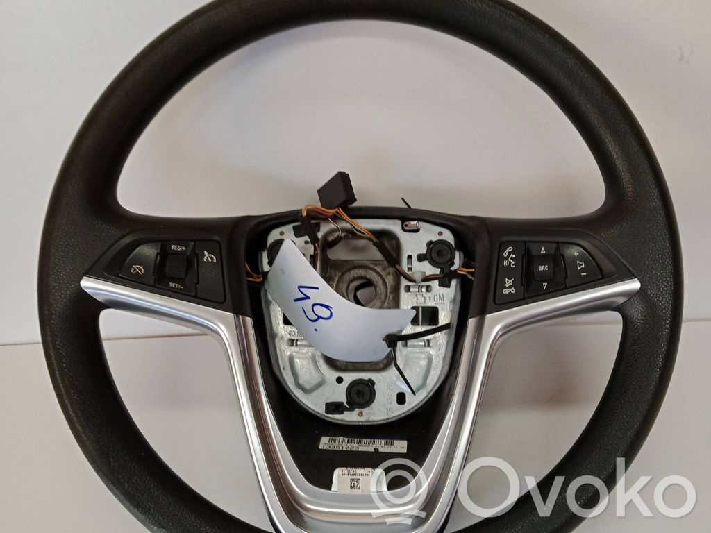 Opel Astra J Vairas 