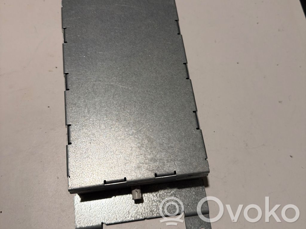BMW X3 E83 Bluetooth modulis 