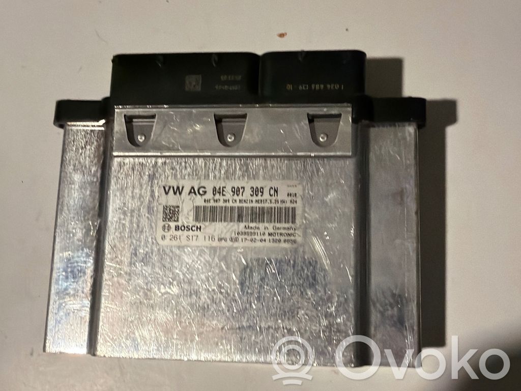 Audi Q3 8U Engine control unit/module 