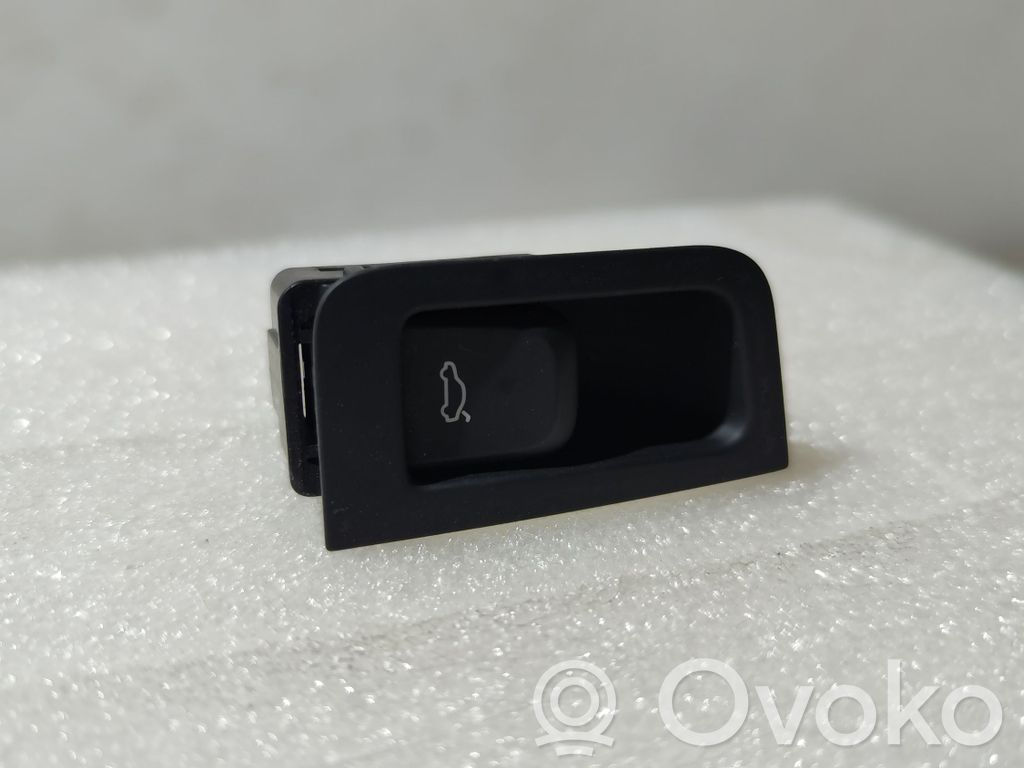 Audi A6 S6 C7 4G Tailgate opening switch 