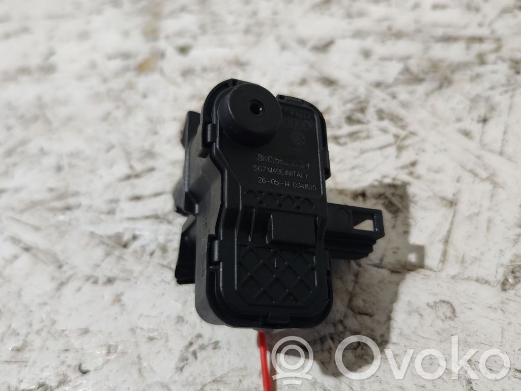Audi Q5 SQ5 8R Degvielas tvertnes elektriskā slēdzene 
