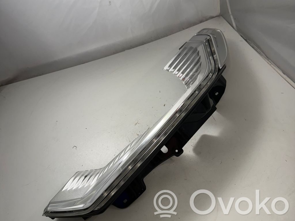 Ford Mondeo MK V Einzelteil Scheinwerfer 