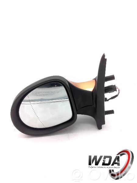 Renault Twingo II Front door electric wing mirror 