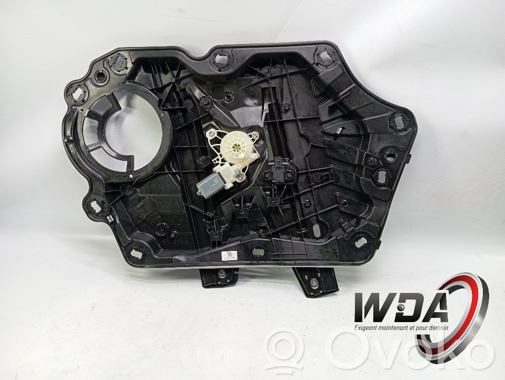 Ford Fiesta Silnik regulatora szyby drzwi przednich 
