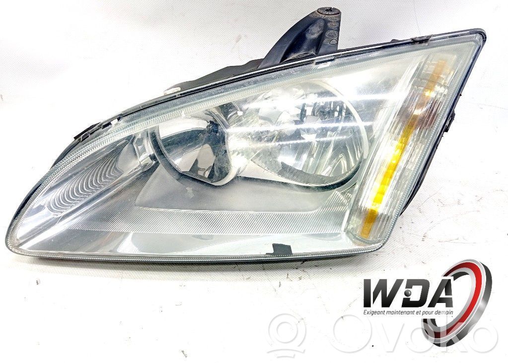 Ford Focus Headlight/headlamp 