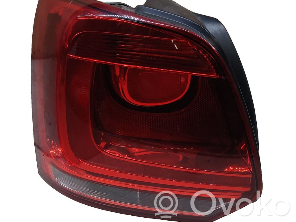 Volkswagen Polo V 6R Lampa tylna 